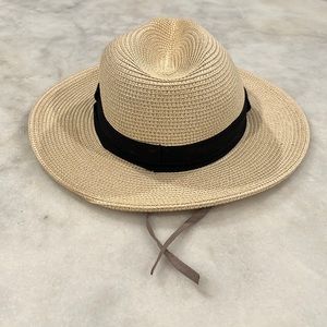 Sun Fedora